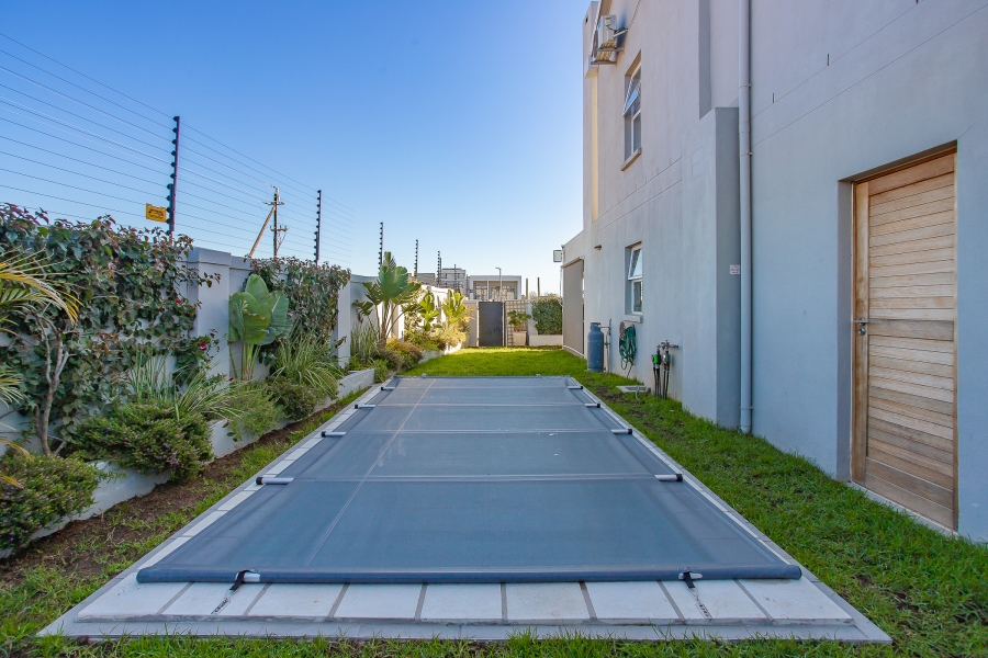 4 Bedroom Property for Sale in Mountain Crest Private Estate Western Cape